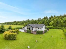 Holiday Home Naimi - 30km from the sea by Interhome, hotel a Toftlund