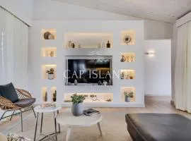 Villa Metal House, Contemporary & Peaceful
