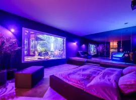 Jacuzzi Cinema Wabi Sabi 3