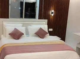 شقق النبلاء