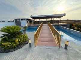 Pacific House - descanso cerca del mar, Manta, casa de campo em Manta