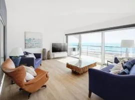 Modern beach apartment
