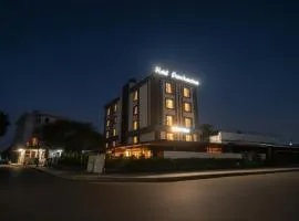 FabHotel Pancharatna Regency - Nr Medicover Hospital