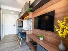 Studio Novo com Piscina e Metrô ao lado