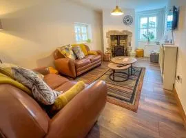 Old Hall Cottage No 1