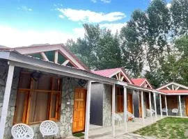 BULAN CHALETs