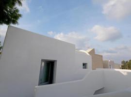 Nest & Rest Perissa，位于佩里萨的酒店