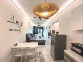 Summer Cozy Studio Room