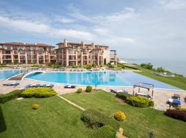 Kaliakria Resort, hotel in Topola