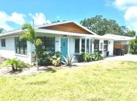 House Wguest Suite Near Ami, Img, Wheated Pool