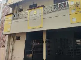 Vels Home Stay Temple View