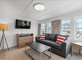 Pet Friendly Condo across from the beach