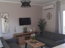 Lakis house, hótel í Fternón