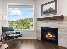 Luxury Black Rock Resort Suite Unit A