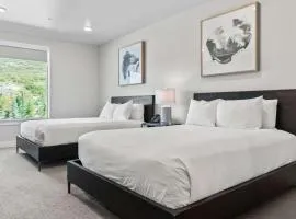 Luxury Black Rock Resort Suite Unit B