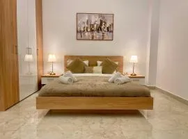 MY - The Golden Crib