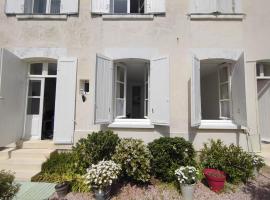 Charmant appartement Pornic, hotel a Pornic