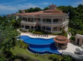 Casa Garmus 10 bdrs ocean views in Los Suenos