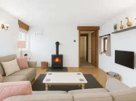 Dux Farm Retreat - 2 bed dog friendly cottage, near Bude