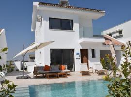 Villa Kokona Larnaca, villa em Sophtadhes