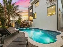 Knot A Basic Beach House