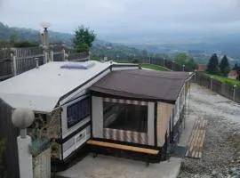 Weinberg-Panorama-Camper-Hoppy-Landhaus