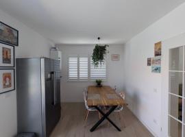 Casa Pax, villa in Horpaz