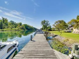 Riverfront Couples Retreat, 3 Mi to Seneca Lake!