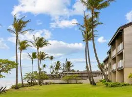 1BR Condo at Oceanfront Resort Kapaa Shore