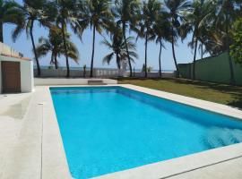 Villa Vallarta Costa del Sol, ξενοδοχείο σε Marcelino