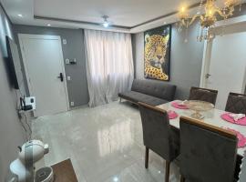 Apartamento 2 QT com Ar-condicionado Paulínia SP, hotell sihtkohas Paulínia