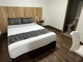 Aw Hotel Ariston Embassy