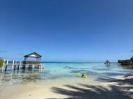 Fare 'Una'Una - Fakarava