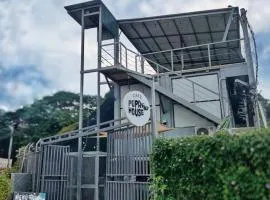 Pupa House - Capsule Hotel - Adults Only