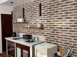Hermoso loft en pleno camba cua a dos cuadras de la costanera !!