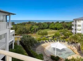 The Pool Resort Kingscliff - Private Apartments by Holiday Management Company
