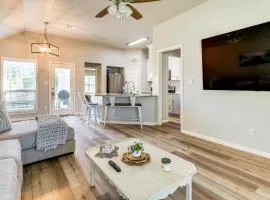 9 Mi to College Station Dog-Friendly Home with Yard