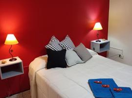 A pasos de la terminal, Hotel in Viedma