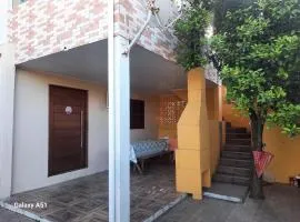 Apartamento térreo fundos