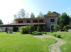 Il Nibbio Reale Country House, hotell med parkeringsplass i Rocca dʼEvandro