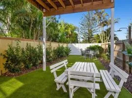 2br - Little Opulence Beach Villa on Marine
