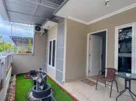 Karenra Guest House di Pusat Kota, Dengan 3 Kamar