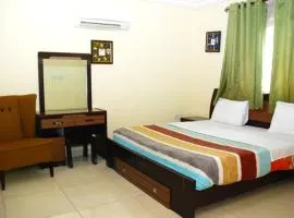 Rikkies Place Hotel