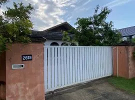 Roomstay Tok Ma 3 Kg Kubang Ikan Chendering Kuala Terengganu