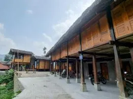 Pi Noọng Homestay & bungalow