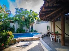 Hotel Casa Boquita Estudios equipados con alberca y jacuzzi