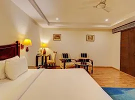 Hotel DSR Tela Grand Plaza Near IGI Airport