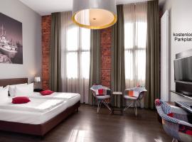 Hotel Volksschule，位于汉堡的酒店