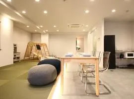 BROOMSTAY Umeda west
