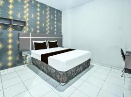 Hotel O Makassar near Mall Panakukang formerly Hotel Lucky Inn Makassar